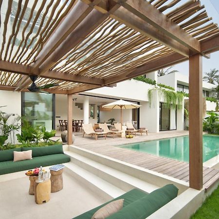Tias Villas Kuta  Exterior photo