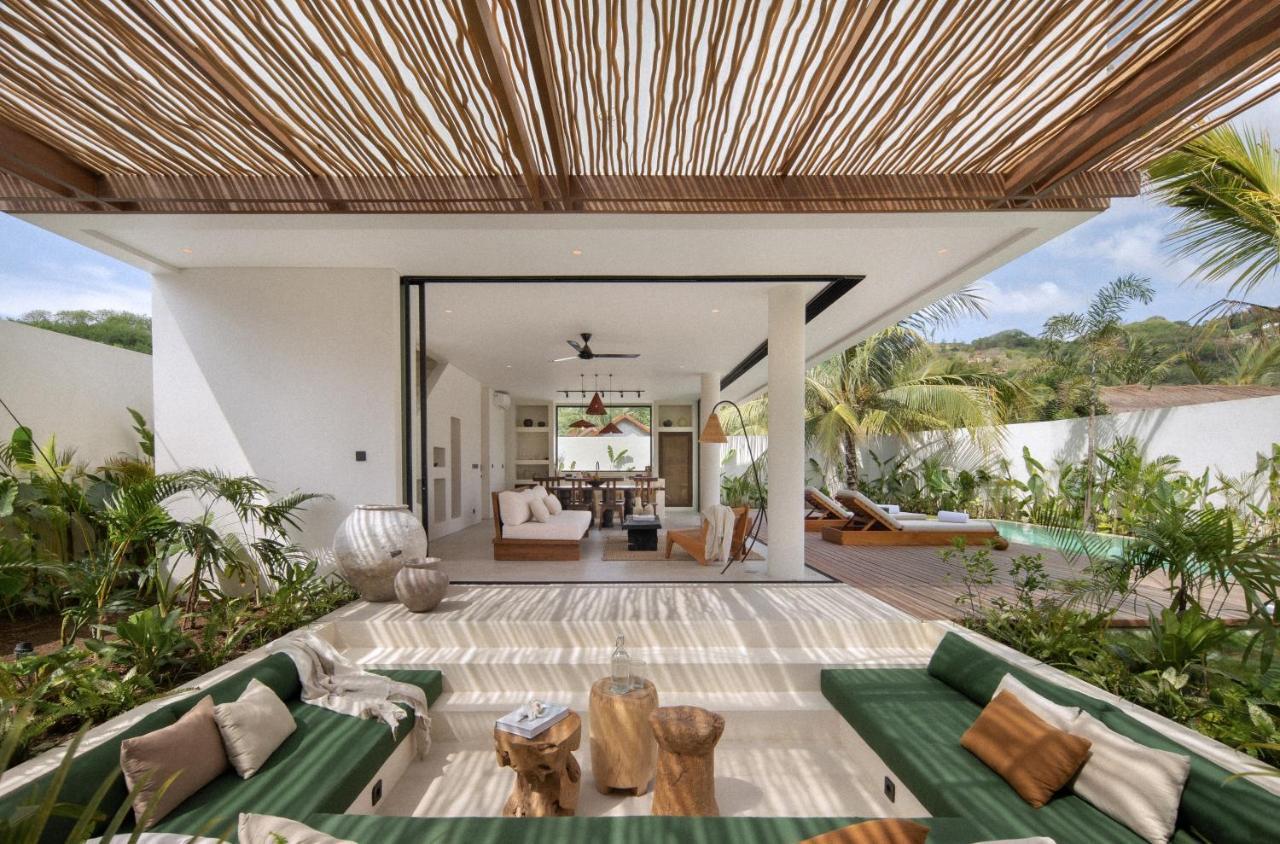 Tias Villas Kuta  Exterior photo