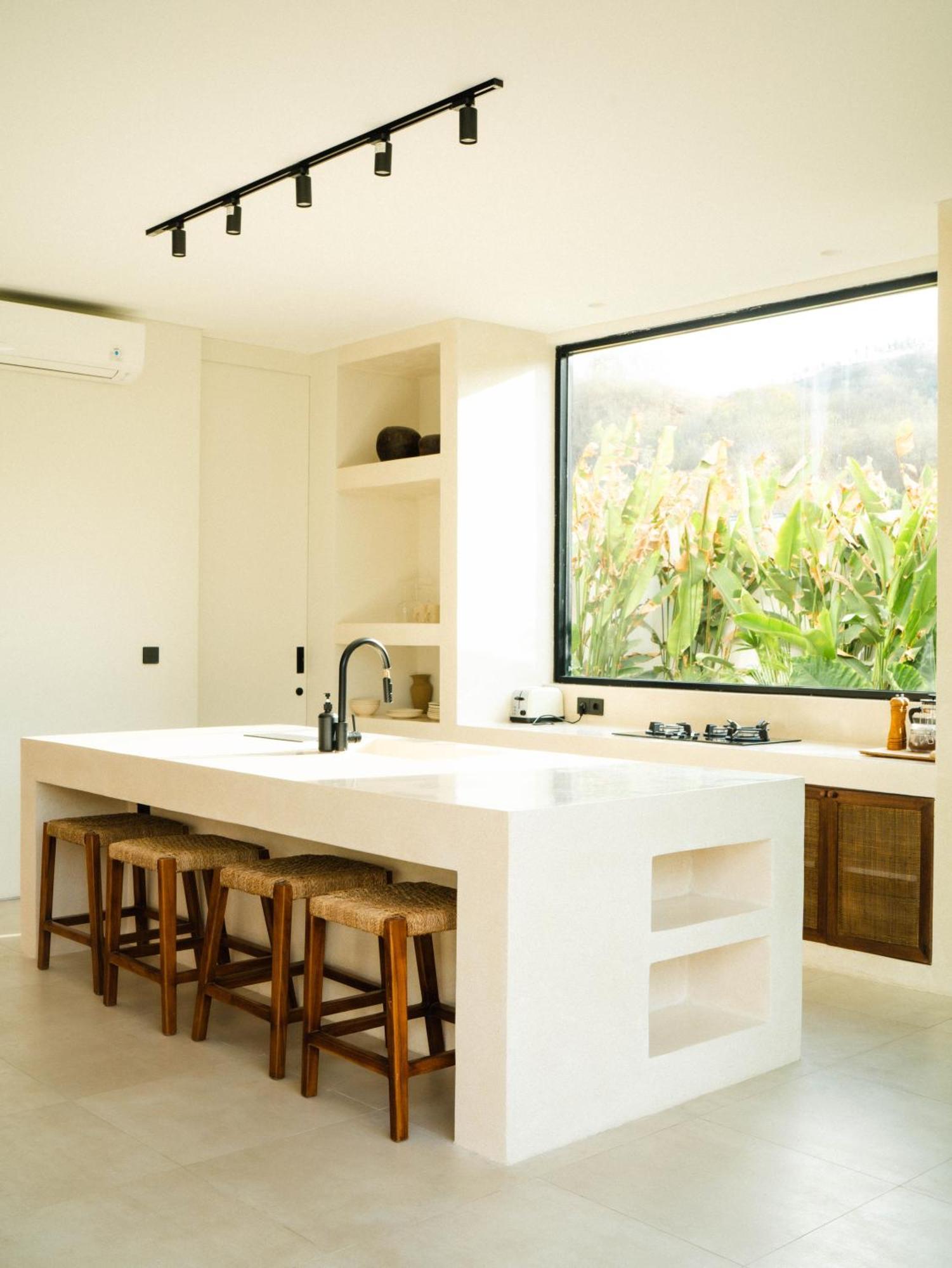 Tias Villas Kuta  Exterior photo